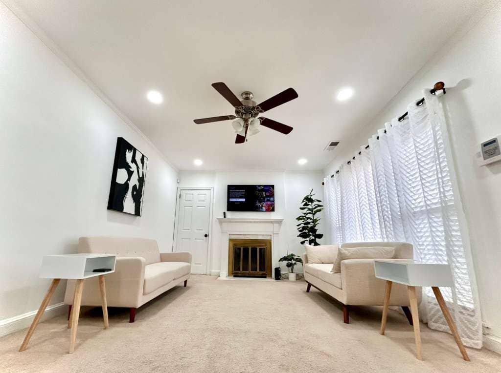 Private Room Decatur | Emory Area