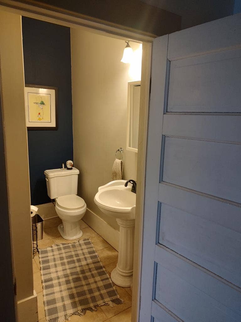 Spacious Room for Rent