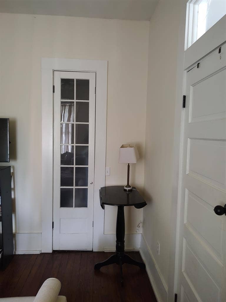 Spacious Room for Rent