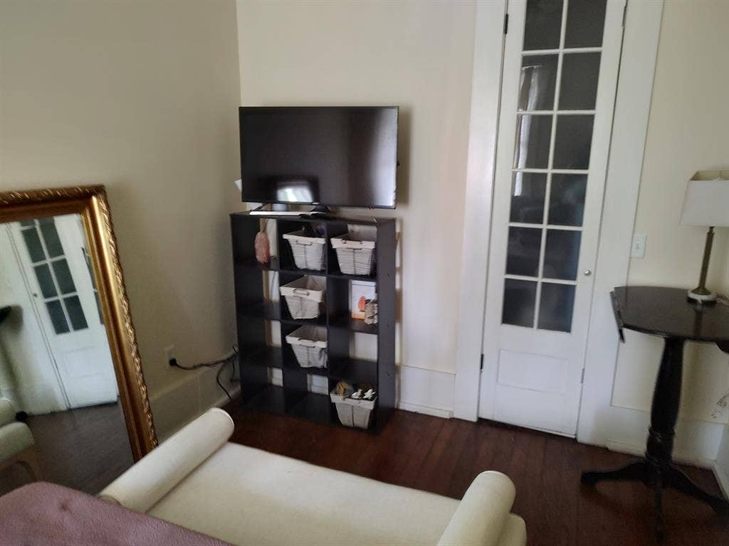 Spacious Room for Rent