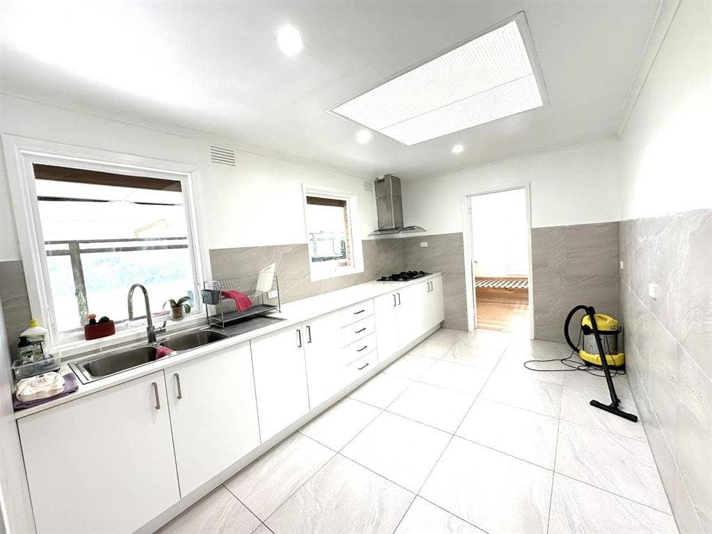 Room for rent in Springvale