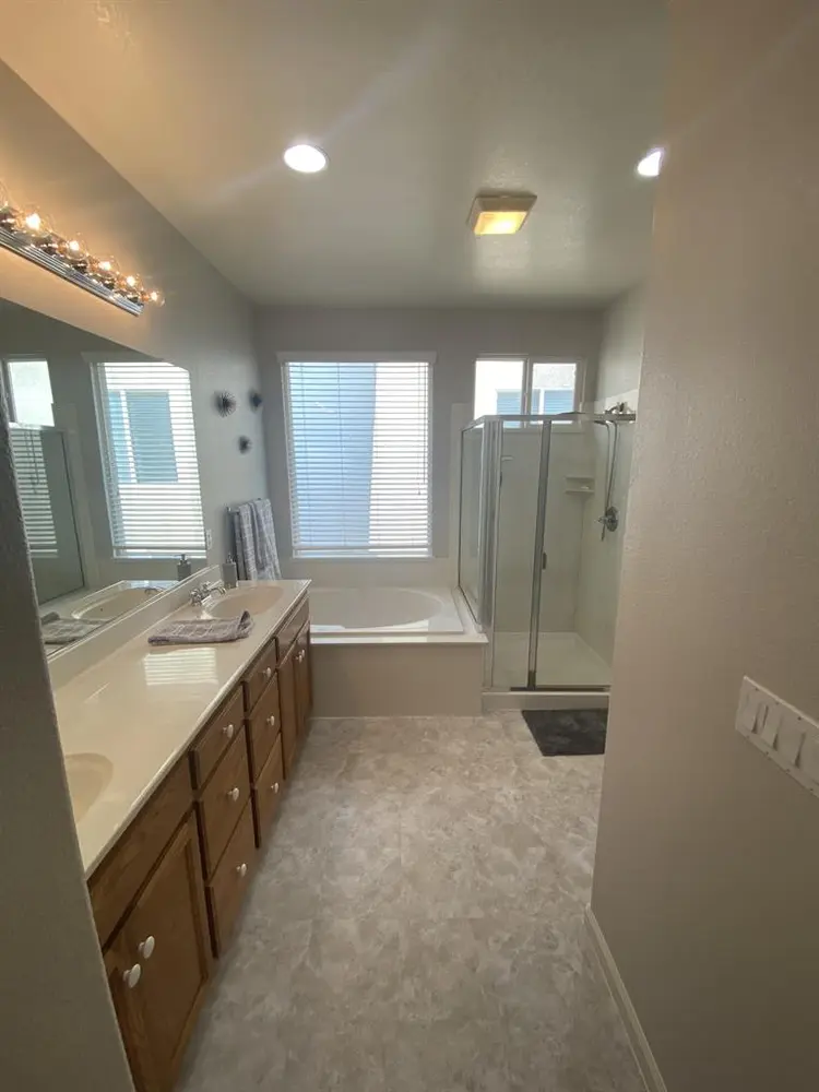 Master Suite for Rent