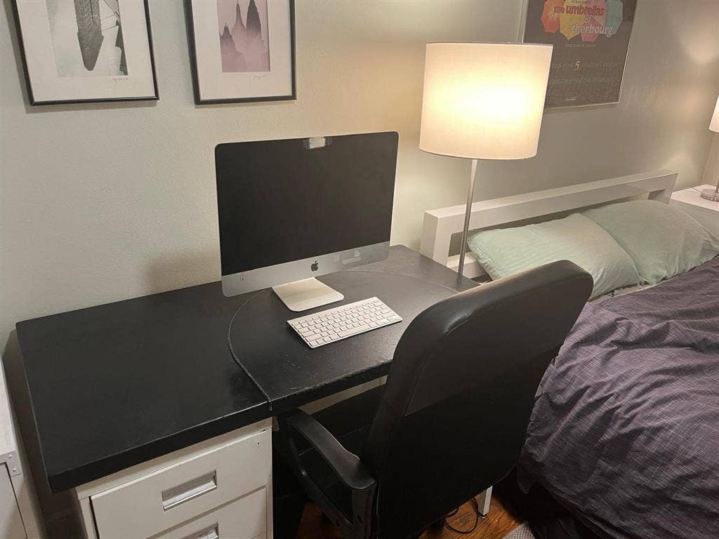 LARGE furnished bedroom in 1-BR apt