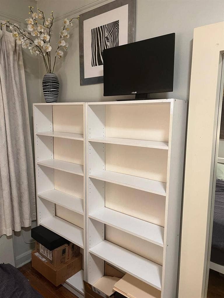 LARGE furnished bedroom in 1-BR apt