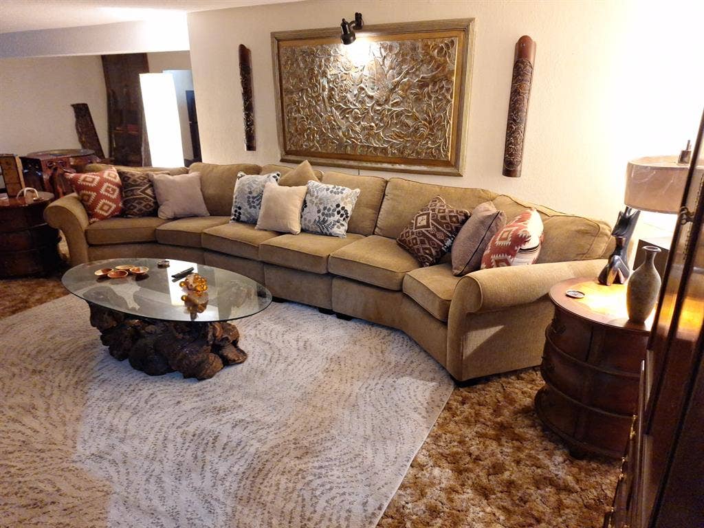 Bedroom in nicely furnished home