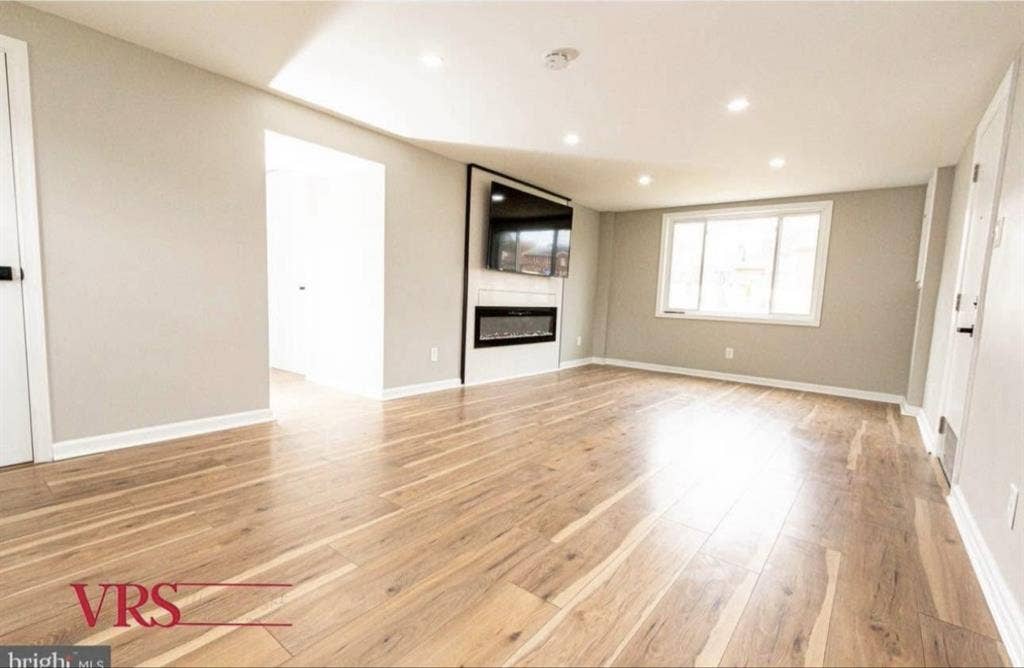Gorgeous renovated 5BR house