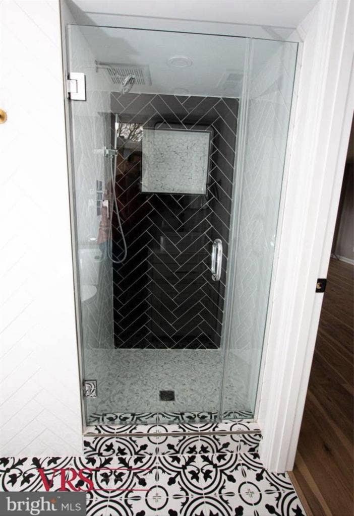 Gorgeous renovated 5BR house