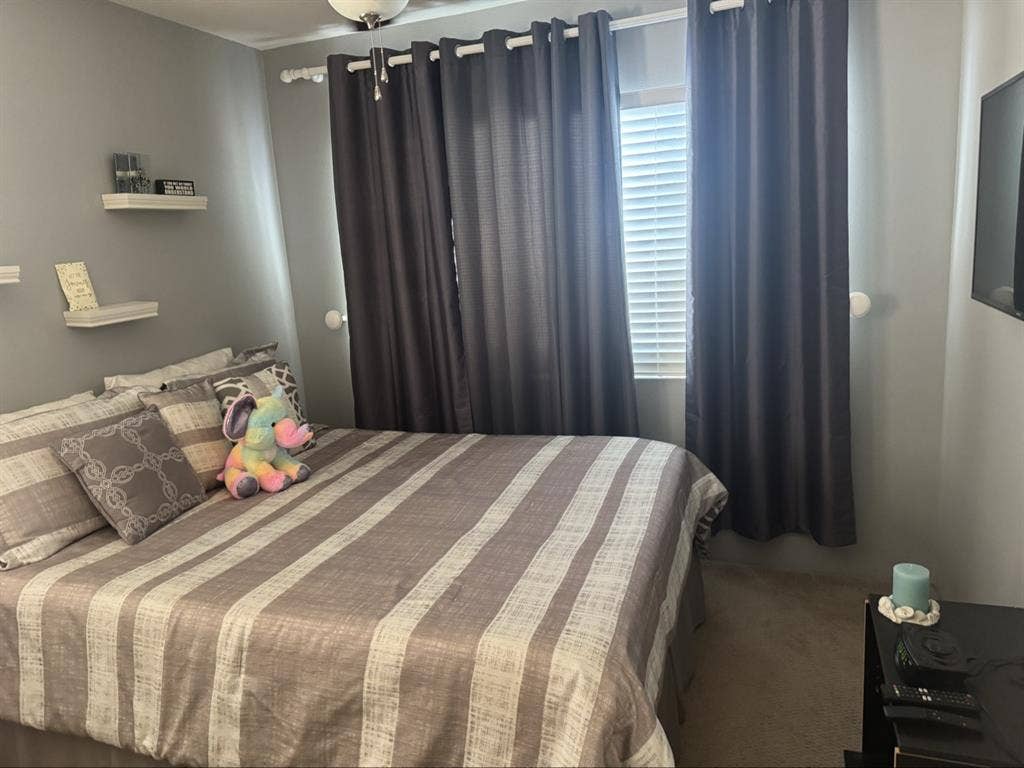 Nice home located in Ewa Beach!