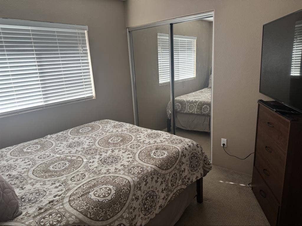 Nice home located in Ewa Beach!