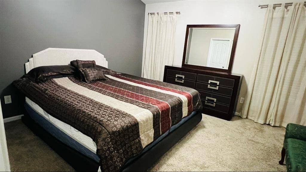 Fully Furnished Rooms for Rent