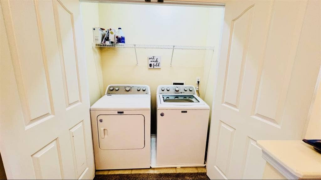 Fully Furnished Rooms for Rent