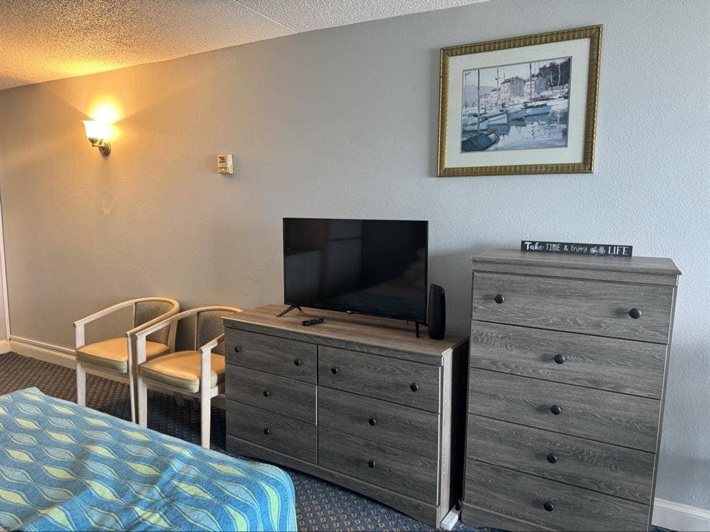 Incredible Beach front views!