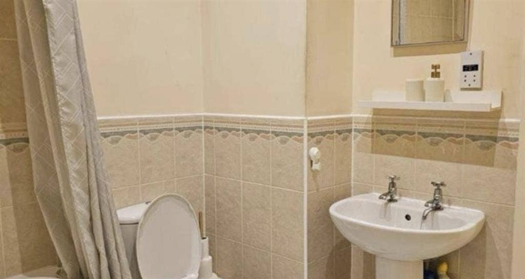 Furnished apartment in Jewllery Qtr