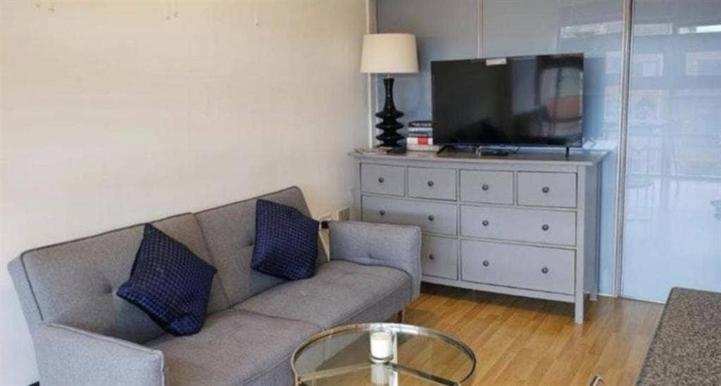 Furnished apartment in Jewllery Qtr