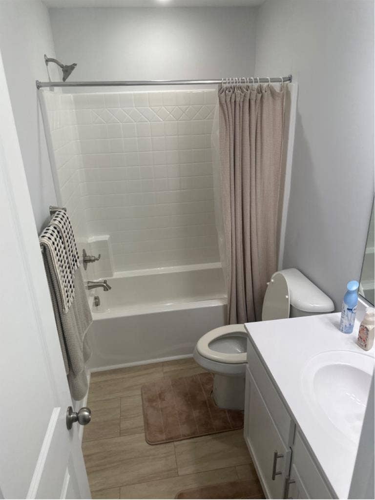 Cozy room in Suffolk for rent