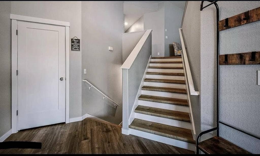 Rooms available in modern home