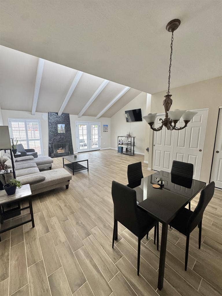 Scottsdale room for rent