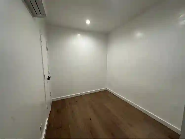 GORGEOUS BRAND NEW 1BDR UNIT