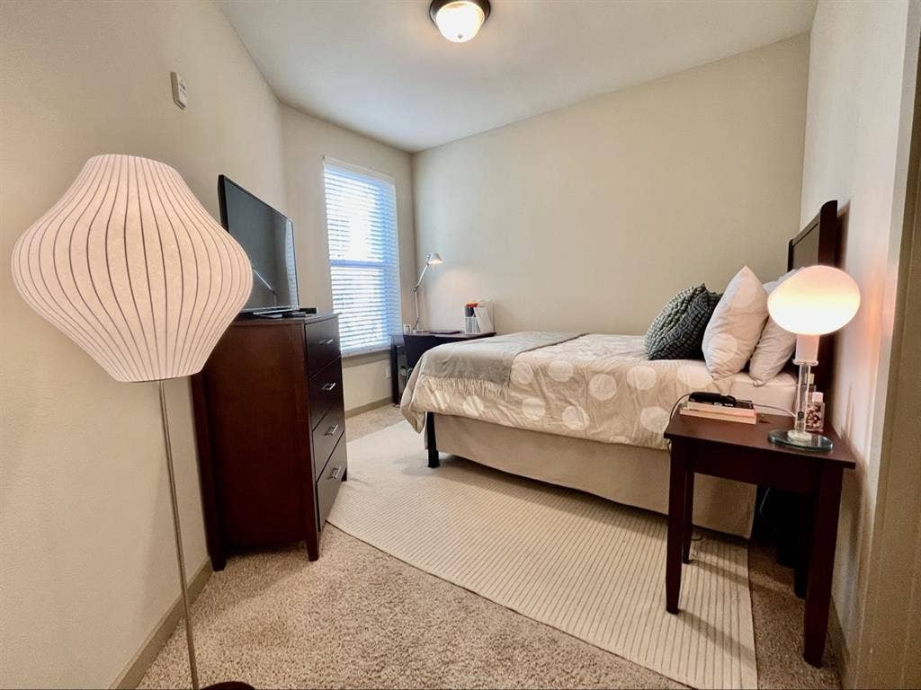 Sublease spring  January July