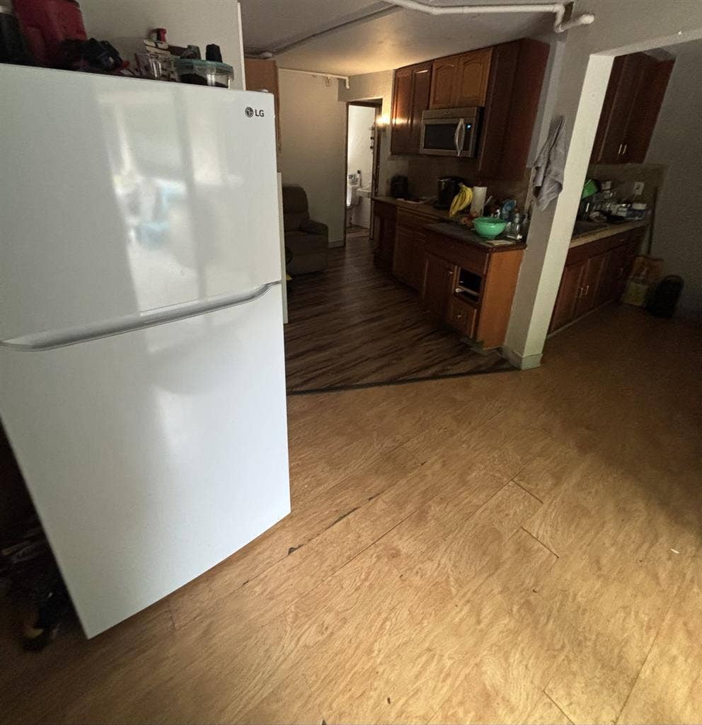 Room for rent to quiet, single male