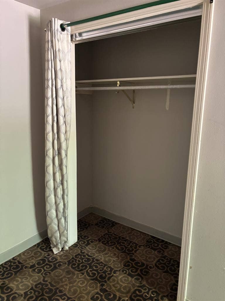 Room for rent to quiet, single male