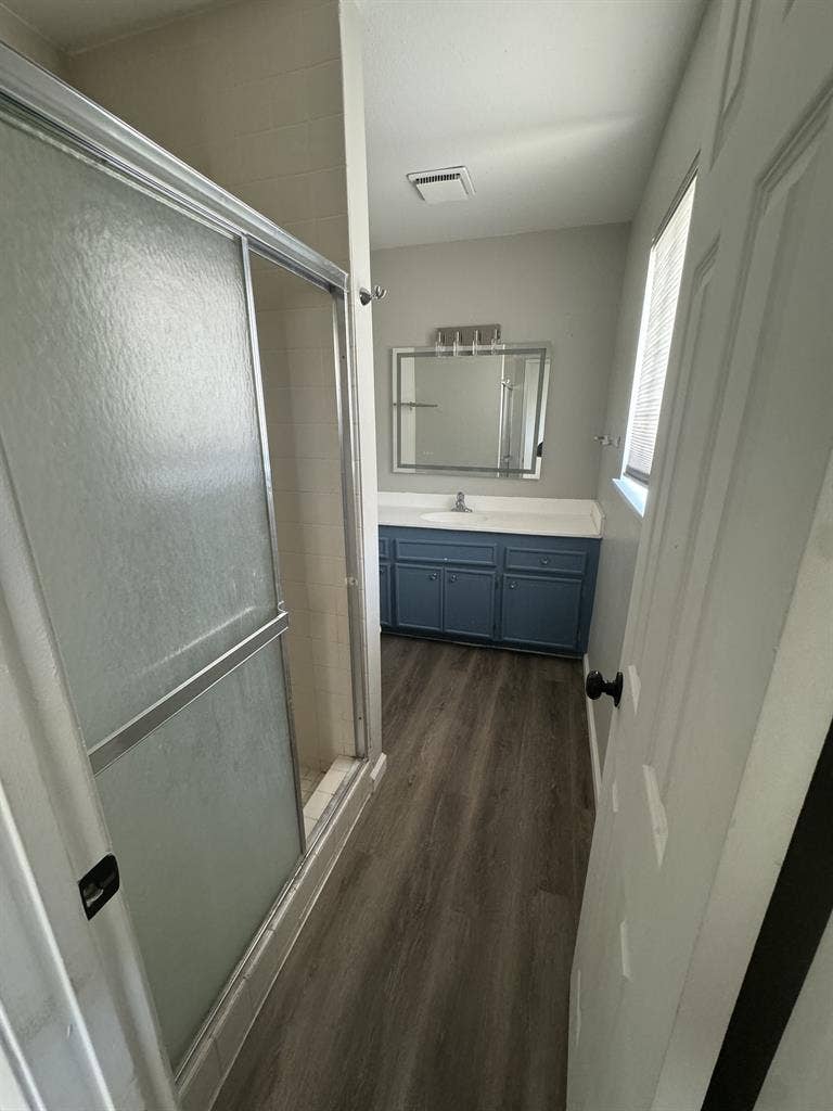 Private room for rent