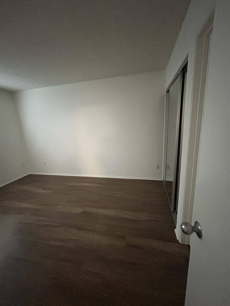 Room with Private Bath in Sawtelle