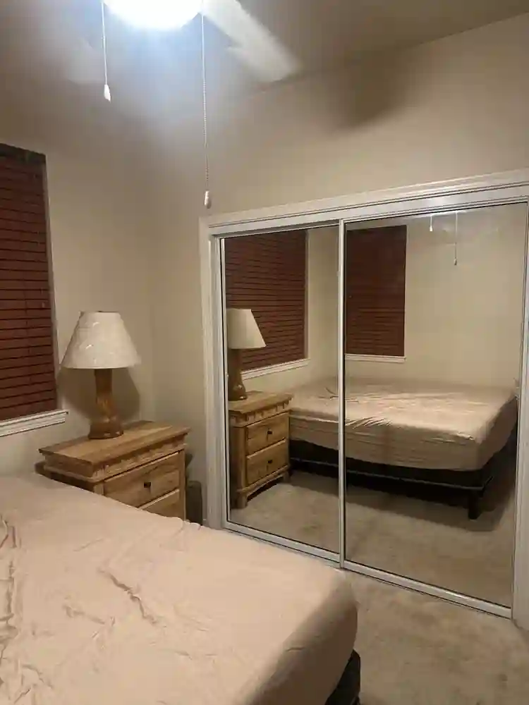 Furnished bed and bath w/utilities