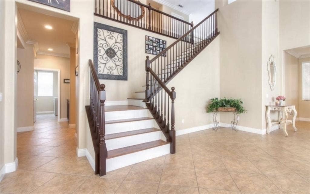 Private room for rent