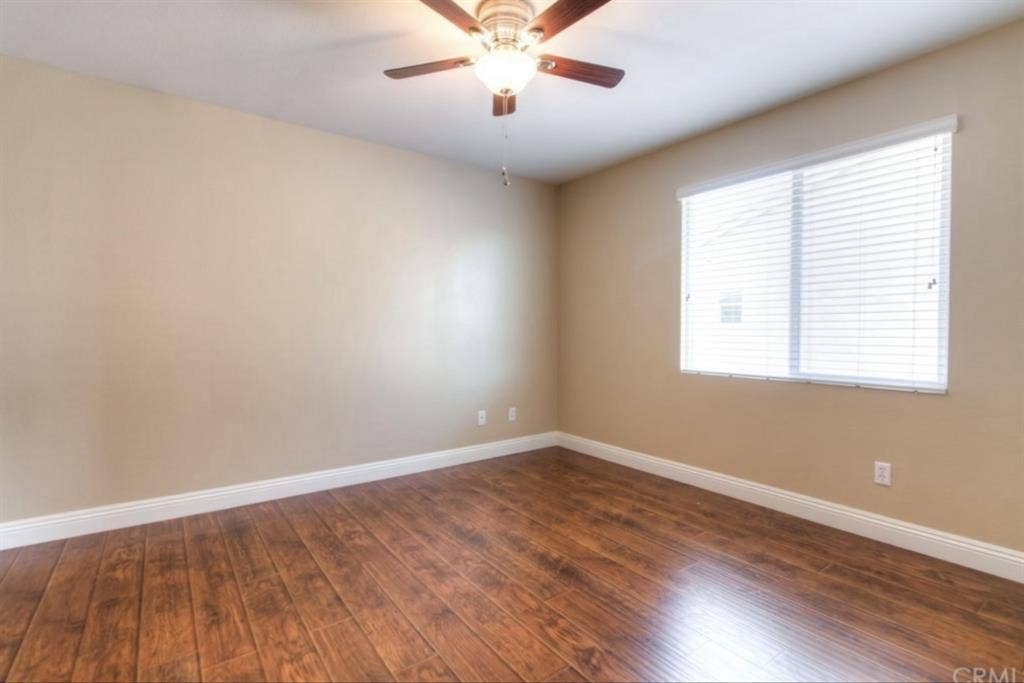 Private room for rent