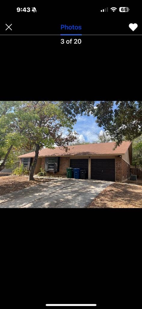 Room for rent $ female only