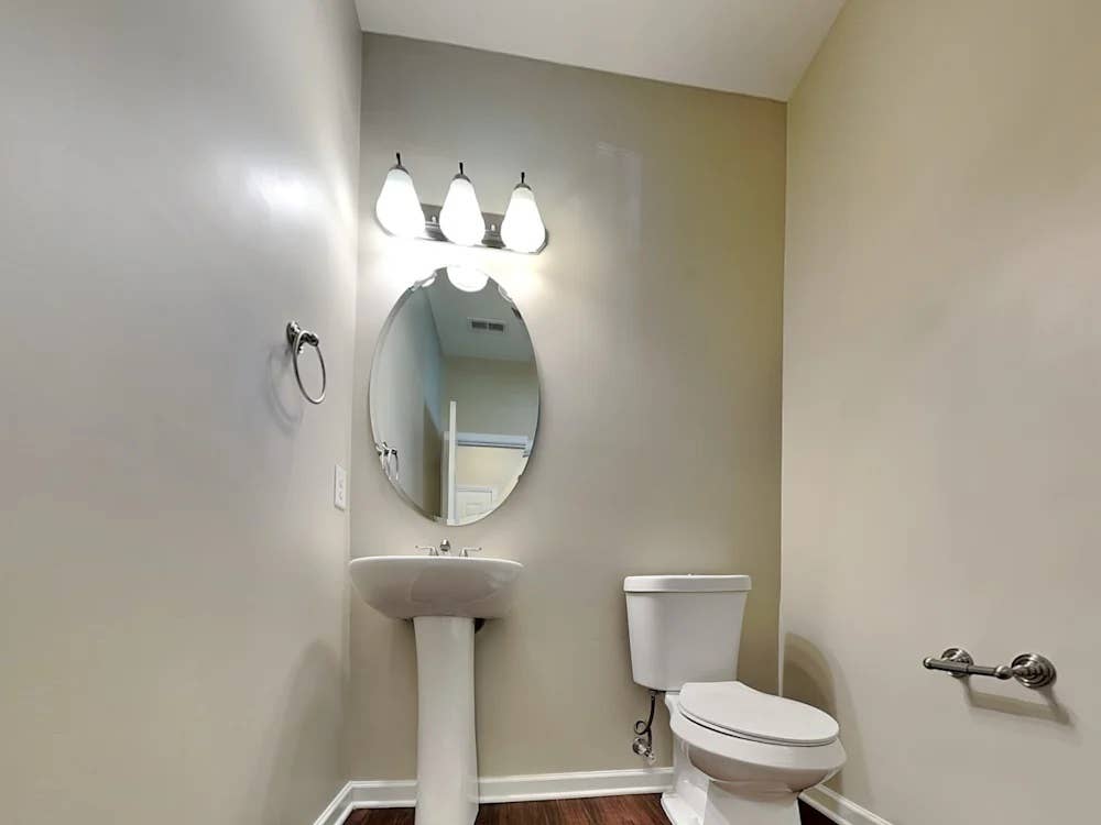 NEW LISTING FOR RENT