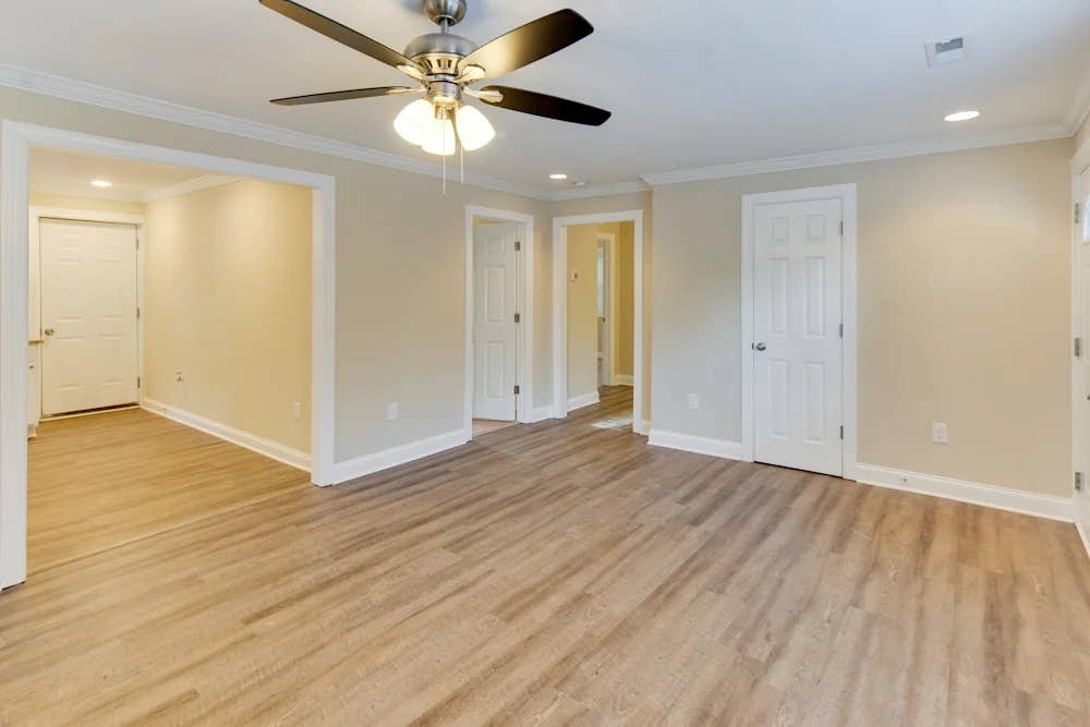 NEW LISTING AVAILABLE FOR RENT