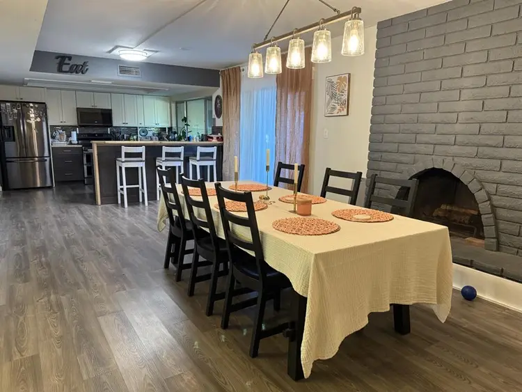 Furnished room, Shared Bath