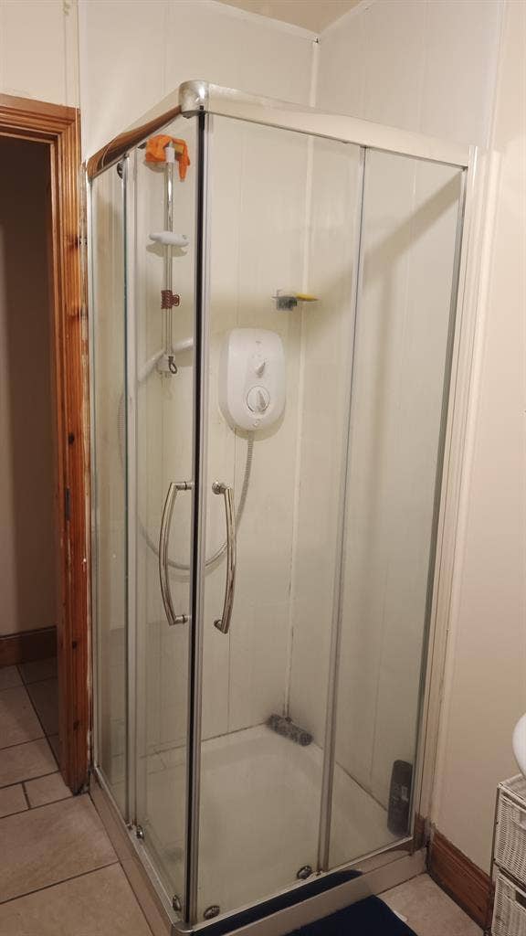 One double room for rent