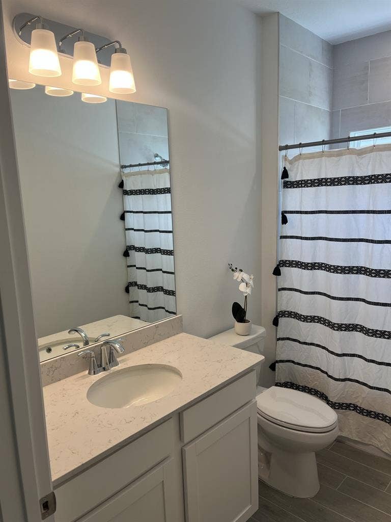 Habitación amoblada, ( Enero )