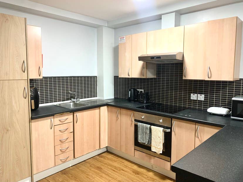 Available room for student