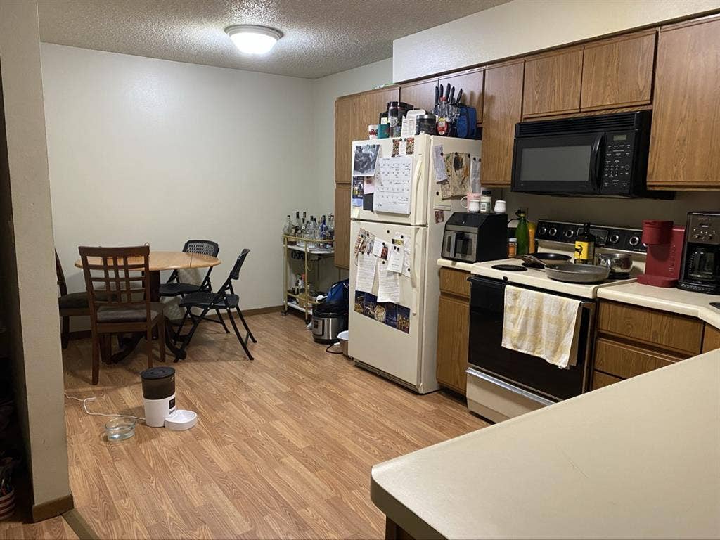 Ten minute walk to the hospital!