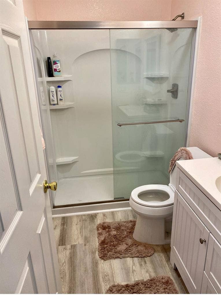 ROOM RENT FOR FEMALE -