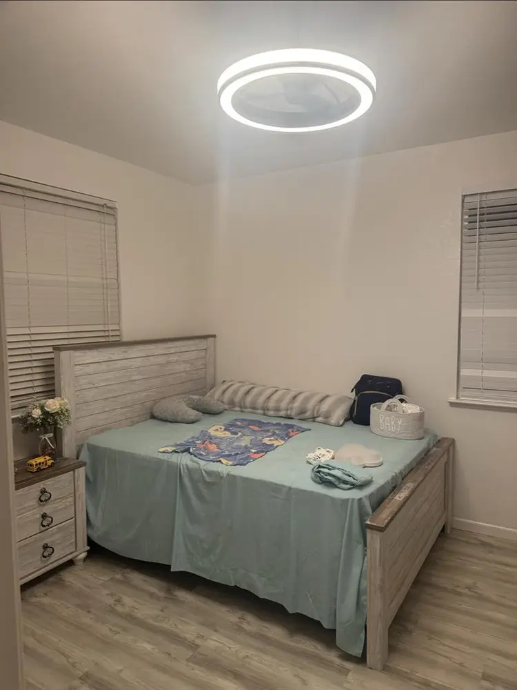 ROOM RENT FOR FEMALE -