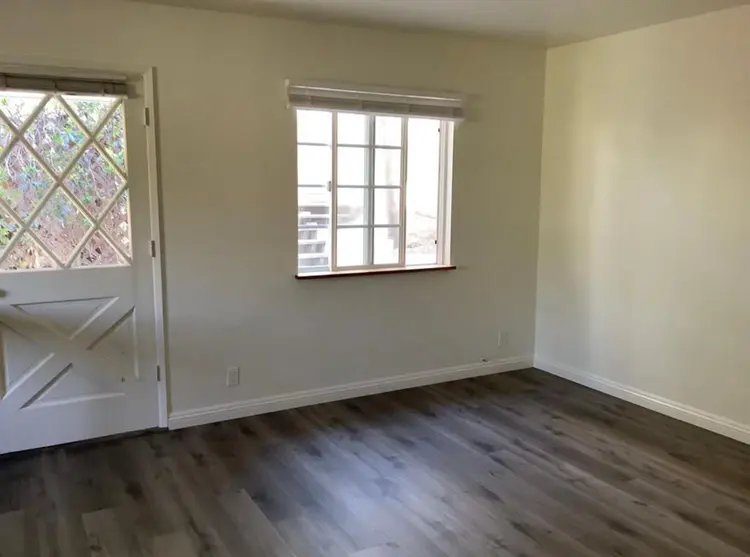 Corona Del Mar Room For Rent $