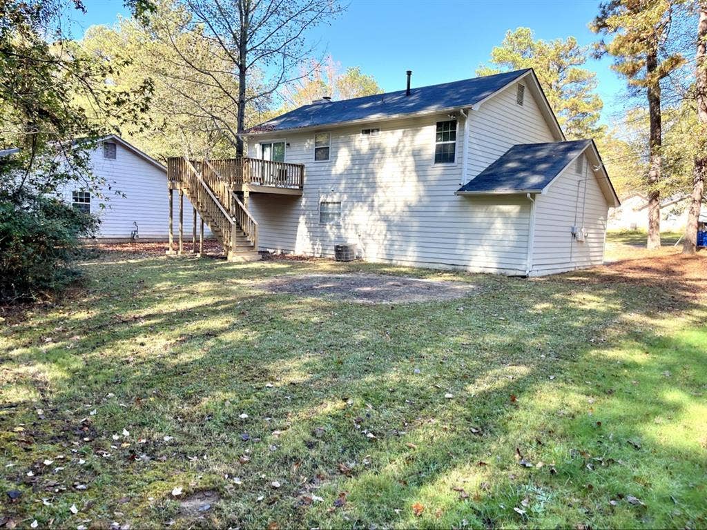 Room with Shared Bath Next To Marta