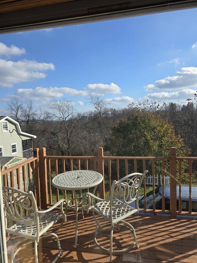 Cozy Country Home in WV