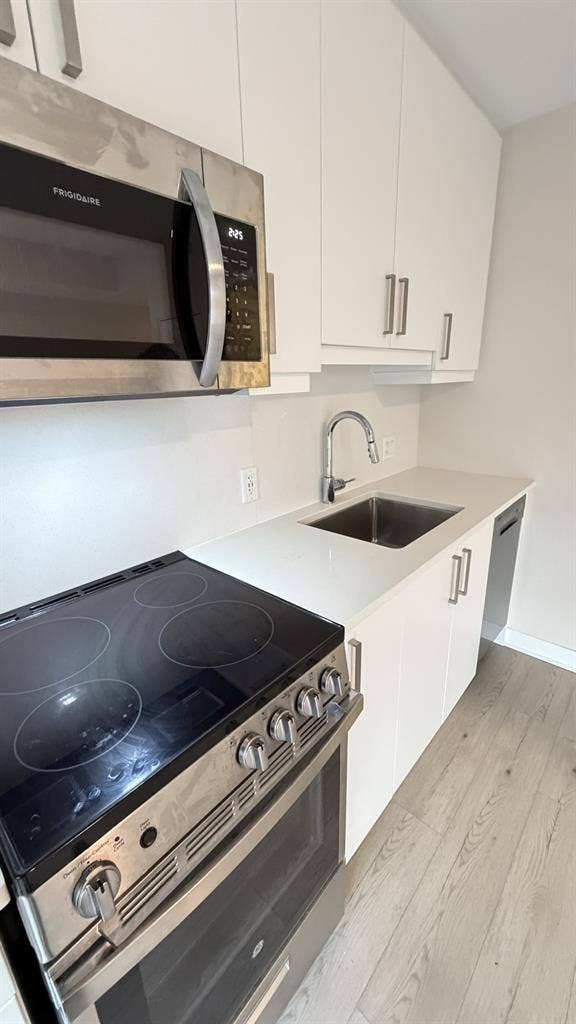 Studio for Sublet or lease takeover