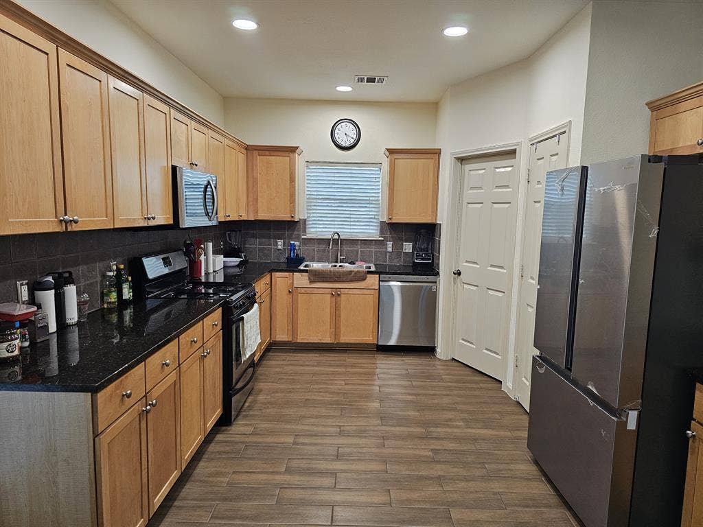 Room available in lovely house