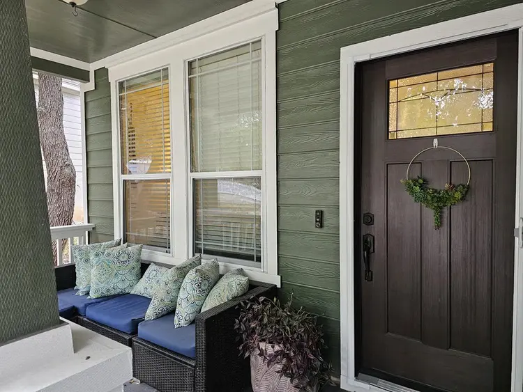 Room available in lovely house