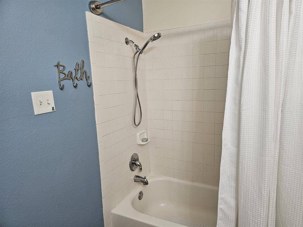 Room available in lovely house