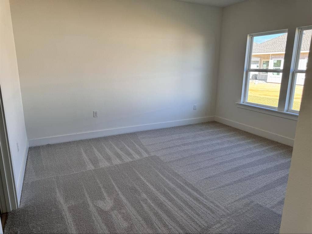 Master Room For Rent