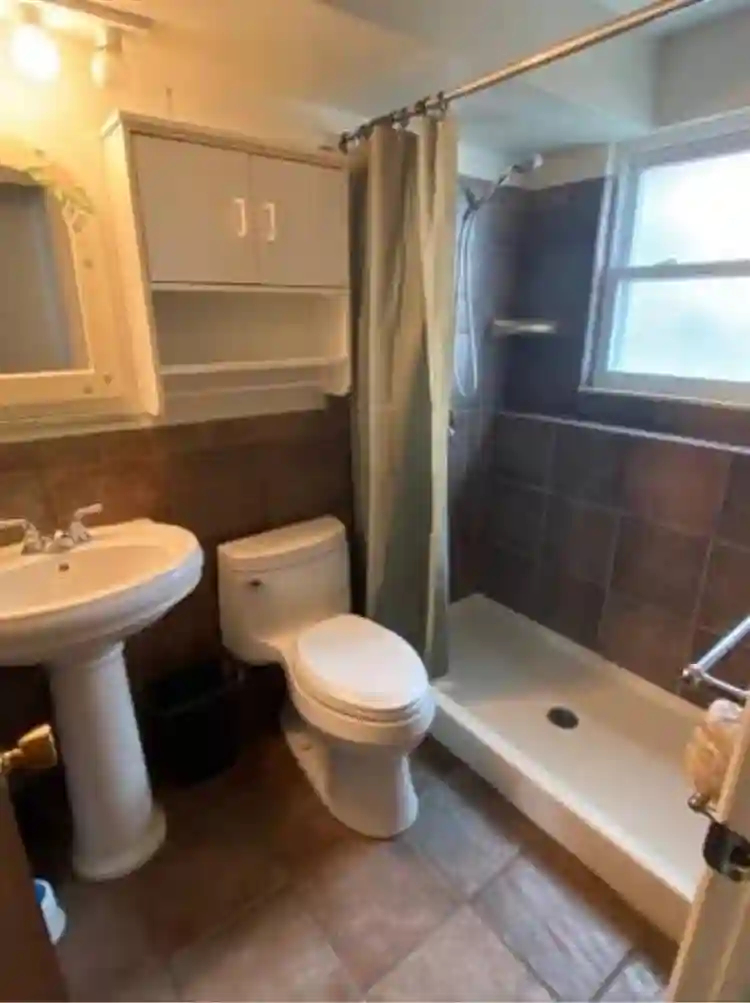 Private room and bath in basement