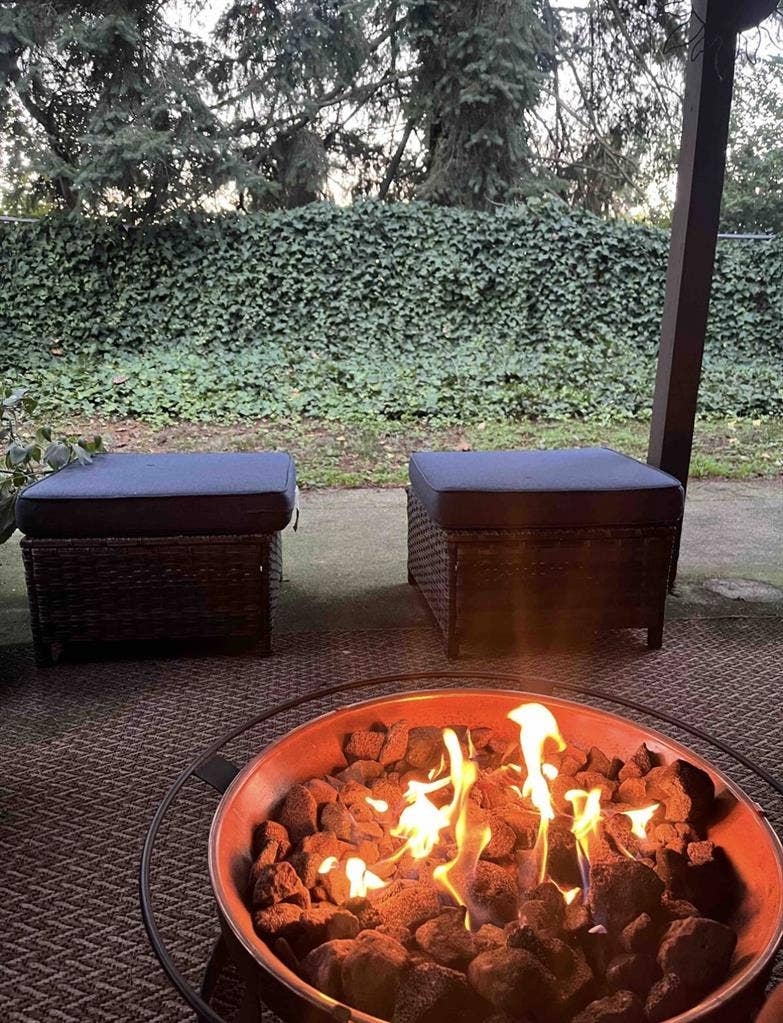 Flight crew only! Walk to gates